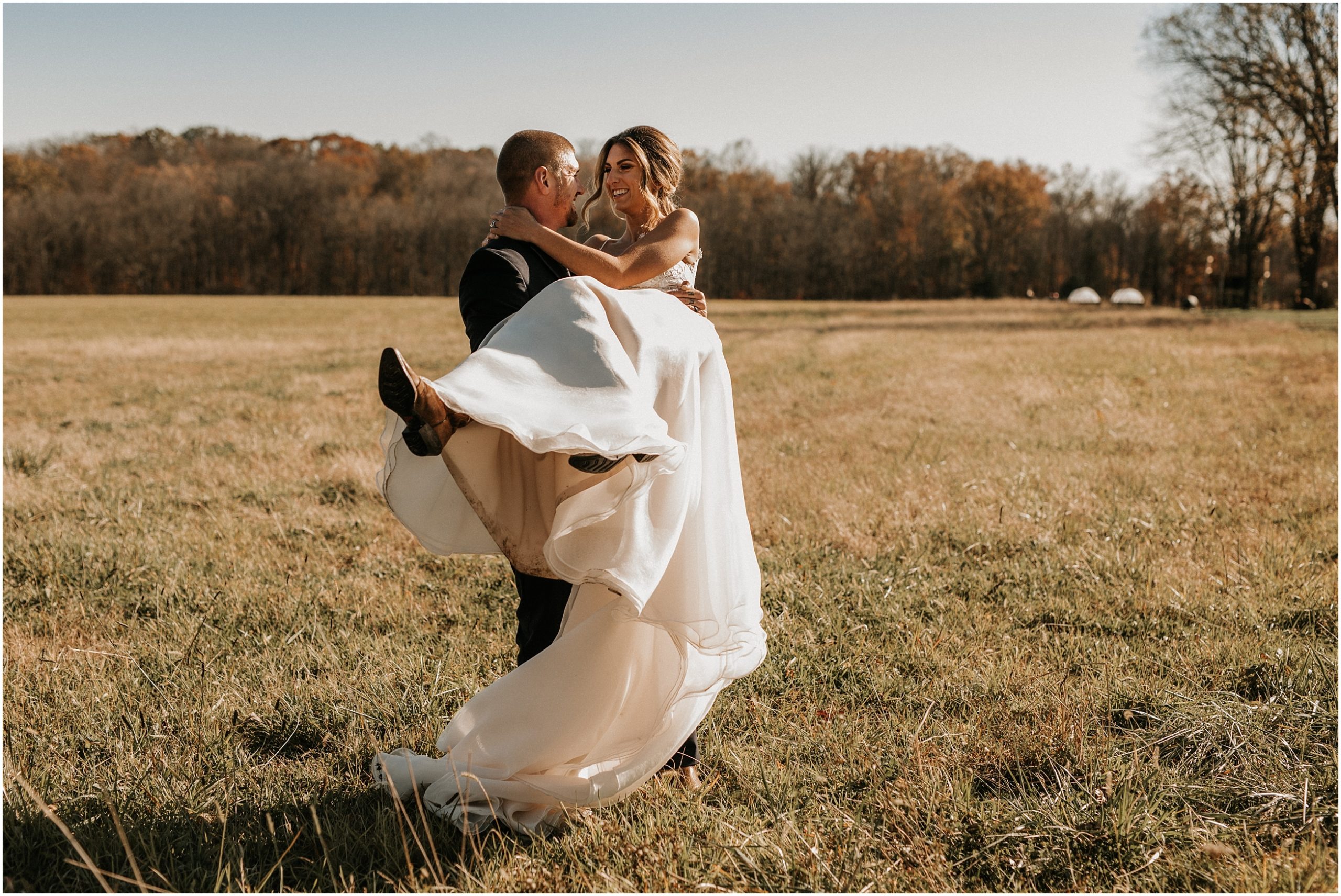Tori Kelner Photography Engagement Sessions & Weddings